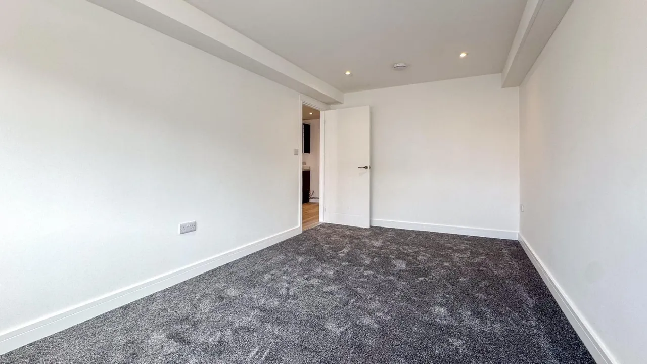 Crossbrook Street, Cheshunt, EN8, photo 5