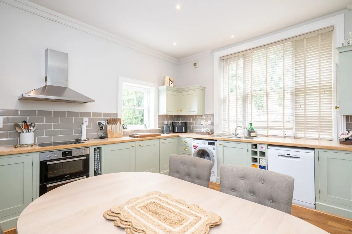 Westcliffe Road, St. Wyburn, PR8, photo 3