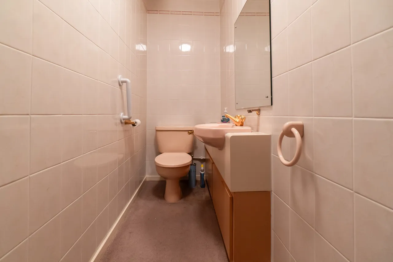 Flat 10, Hawthorne Court 1b Hawthorne Drive, Leicester, LE5 6DL, photo 22
