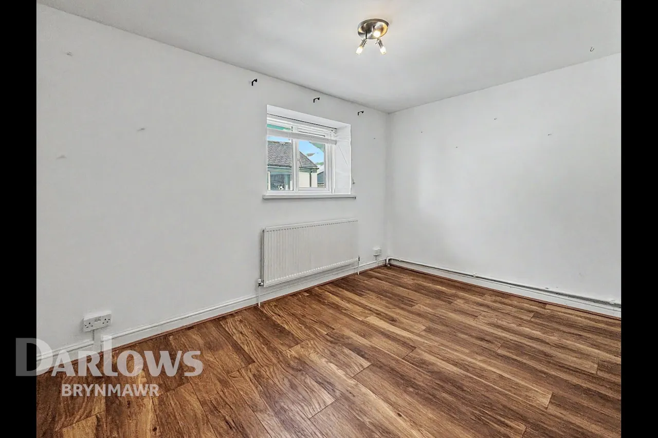 Worcester Street, Brynmawr, photo 4
