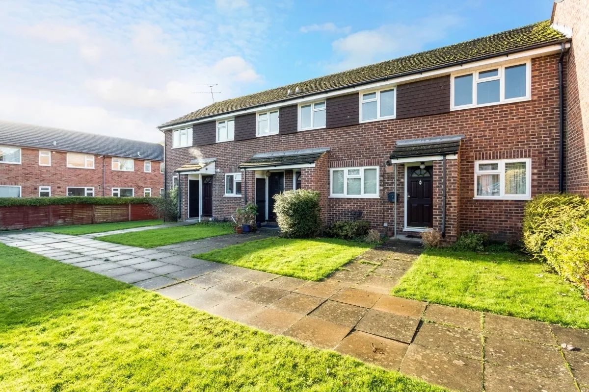 2 bed flat to rent — Prince Andrew Close Maidenhead SL6