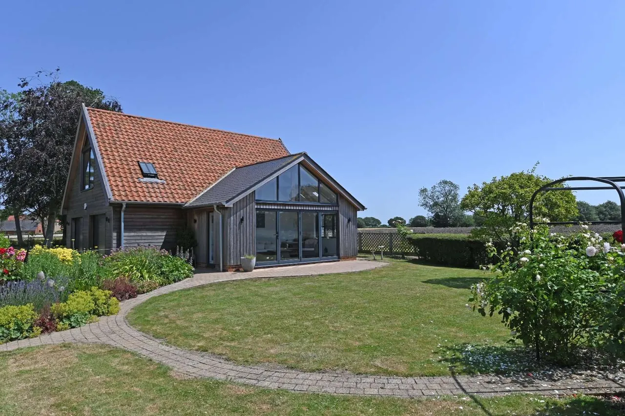 Brettenham, Ipswich, Suffolk, IP7 7PA, photo 12
