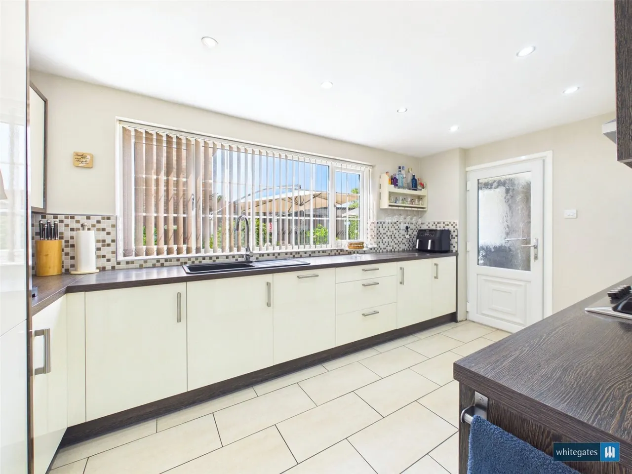 Millard Avenue, Hatfield, DN7, photo 10