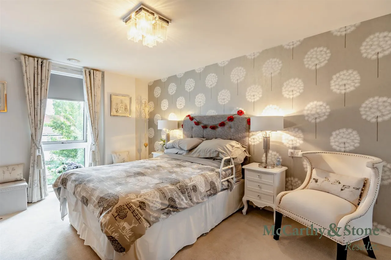 Peggs Lane, Hertford, SG13, photo 10