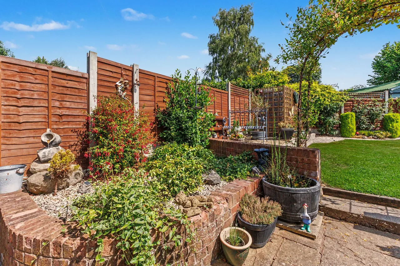 Brook Lane, Charlton, WR10, photo 24