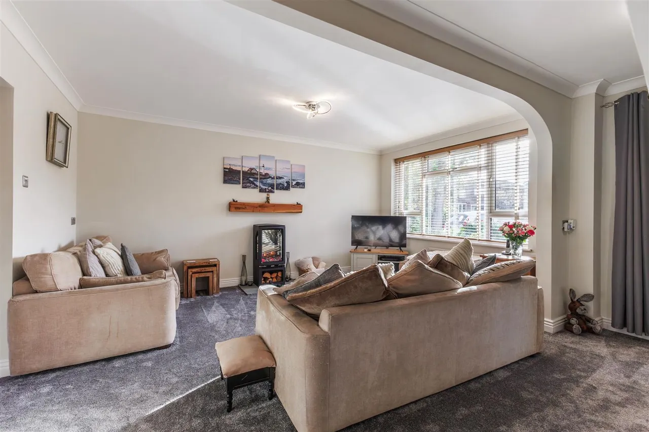 Brook Lane, Charlton, WR10, photo 9