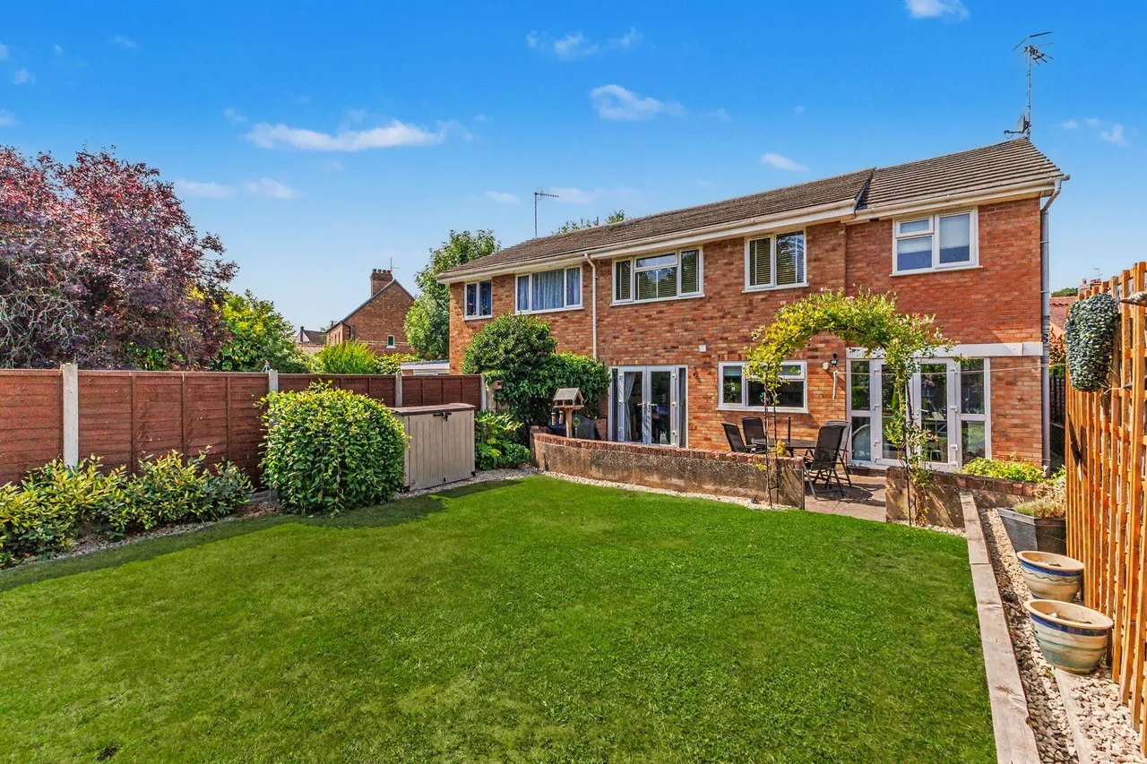 Brook Lane, Charlton, WR10, photo 20