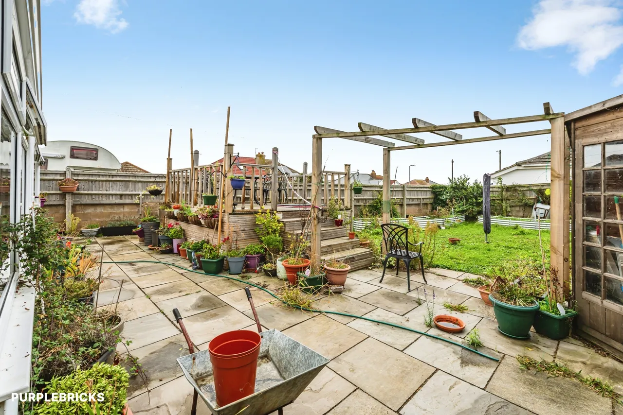 York Road, Peacehaven, BN10, photo 9