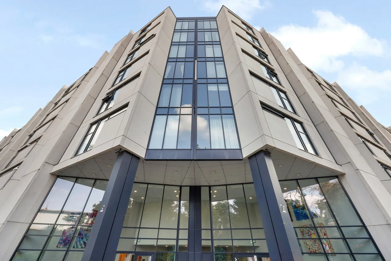 8 Edmunds House, Colonial Drive, London, W4 5HA, photo 13