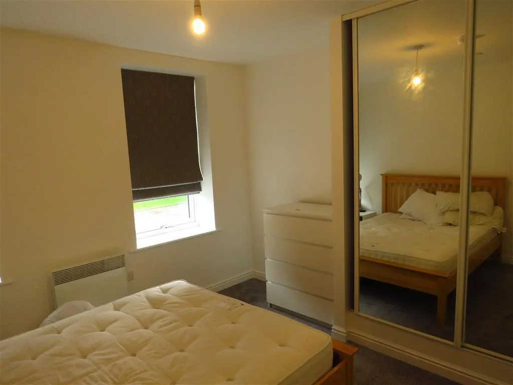 Wood Street, Rugby, CV21, photo 4