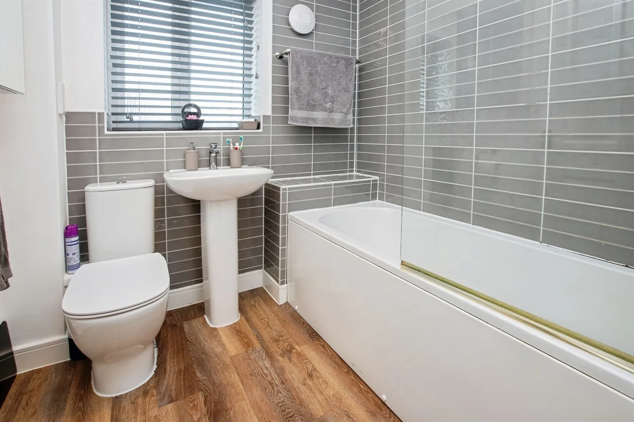 Saxelby Close, Riddings, DE55, photo 10