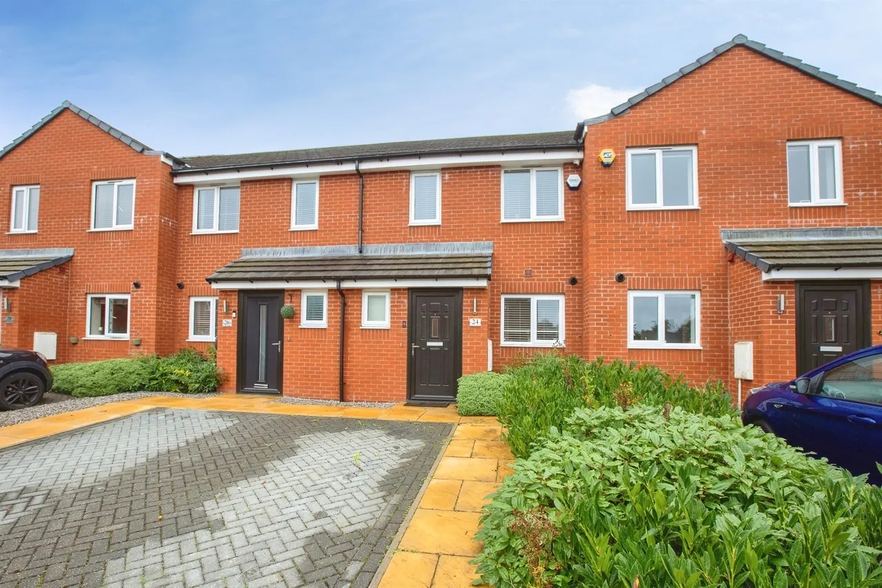 2 bed house for sale, Saxelby Close, Riddings, DE55