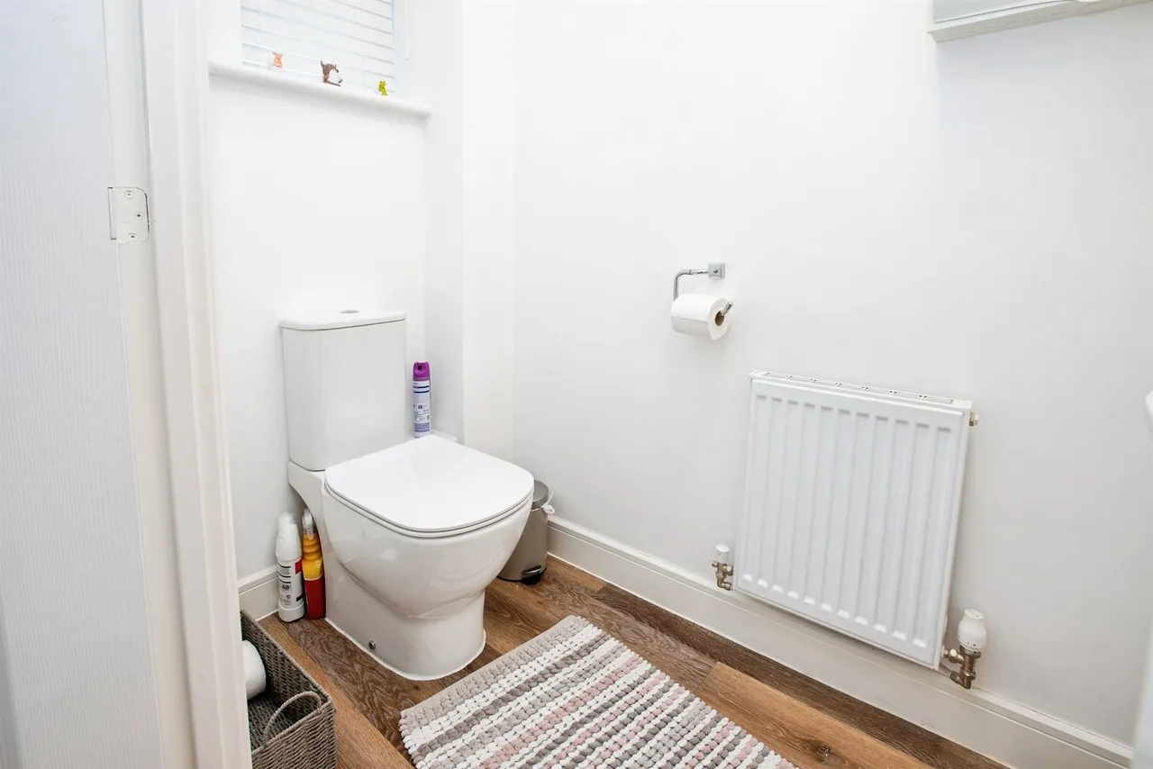 Saxelby Close, Riddings, DE55, photo 15