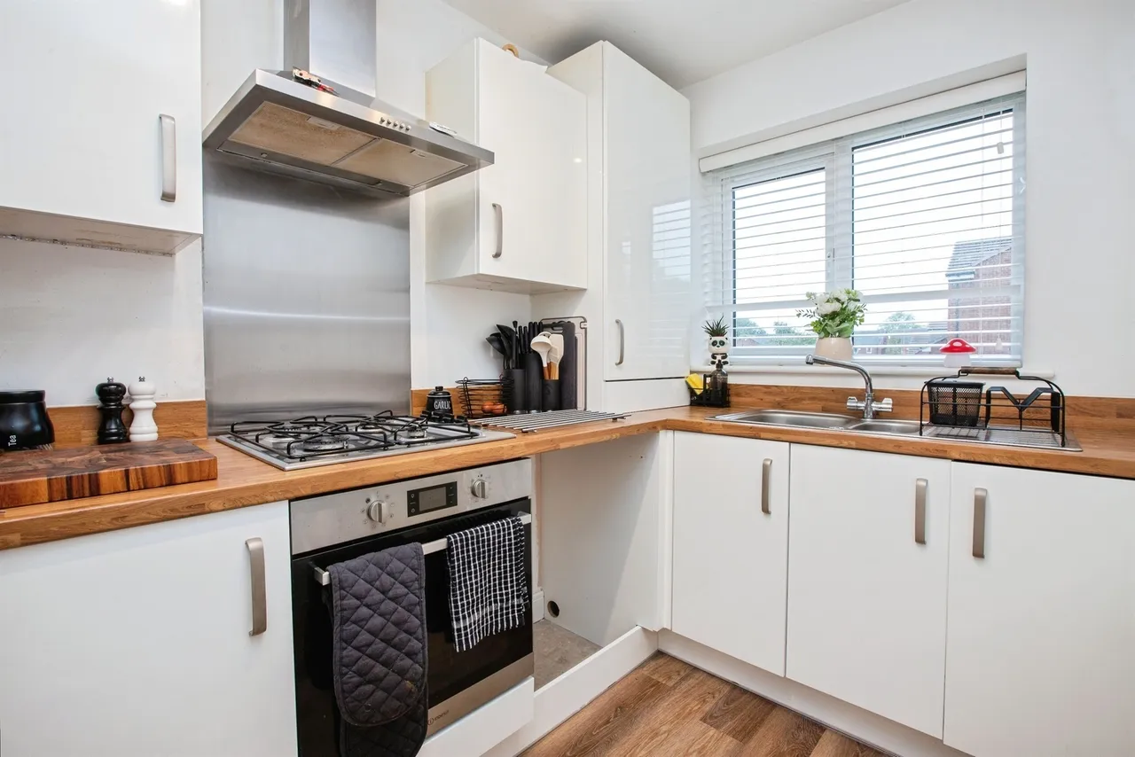 Saxelby Close, Riddings, DE55, photo 17