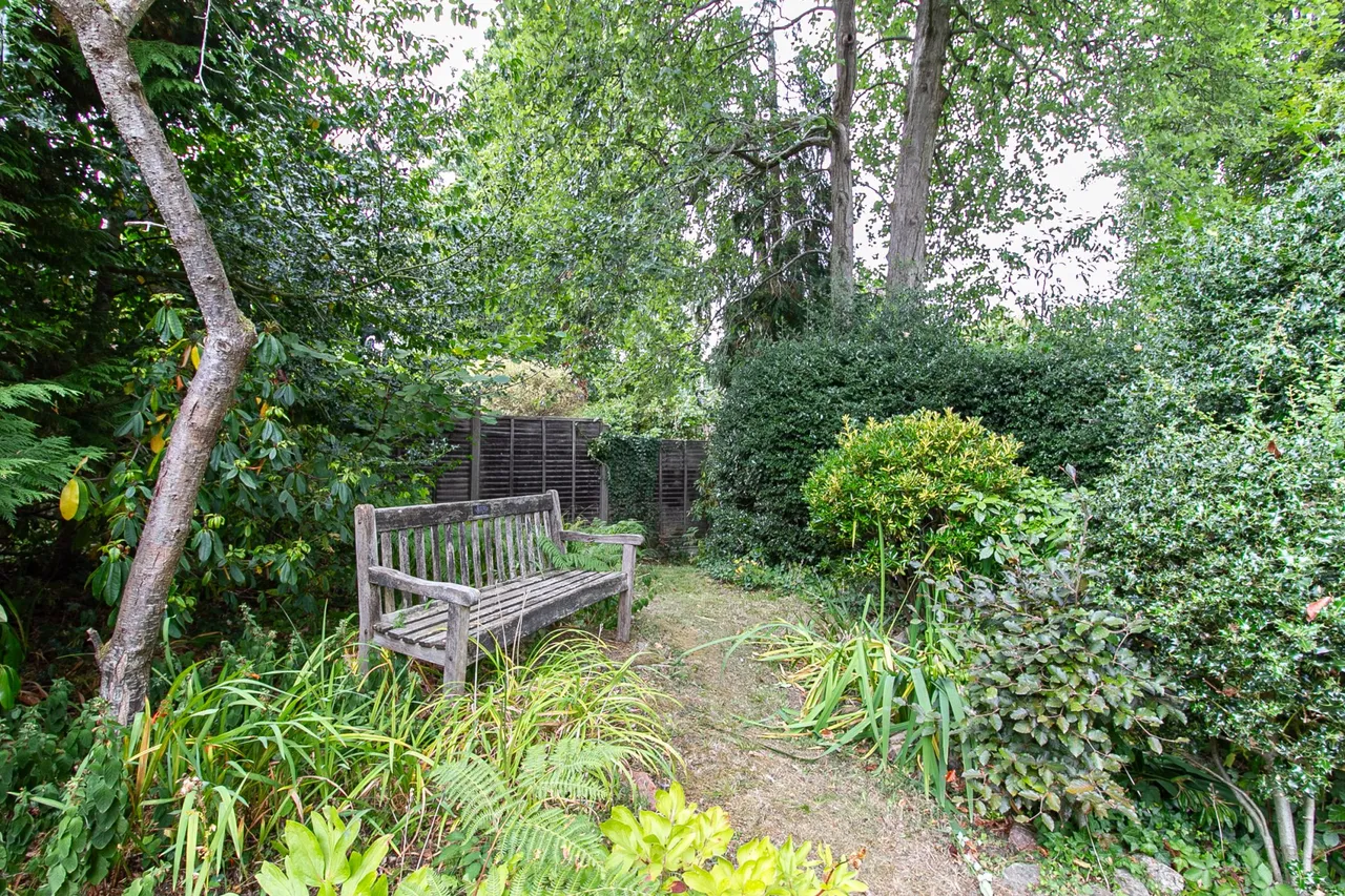 Rosedene Gardens, Fleet, GU51 4NQ, photo 23