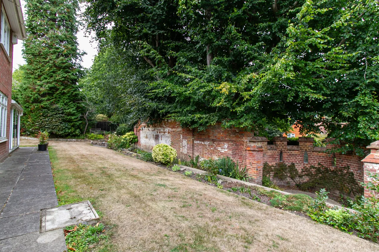 Rosedene Gardens, Fleet, GU51 4NQ, photo 22