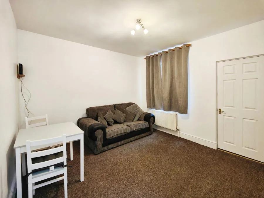 Byron Street, Northampton, NN2, photo 9