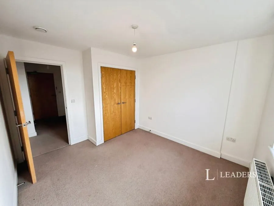 Cantelupe Road, East Grinstead, RH19, photo 6