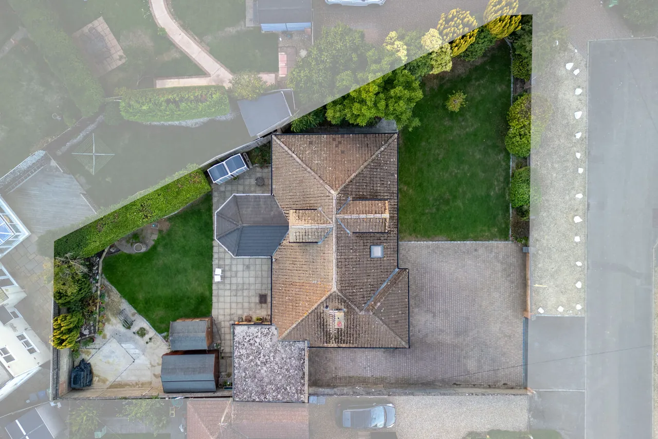 3 bed house for sale, Grange Road, High Wycombe, HP15