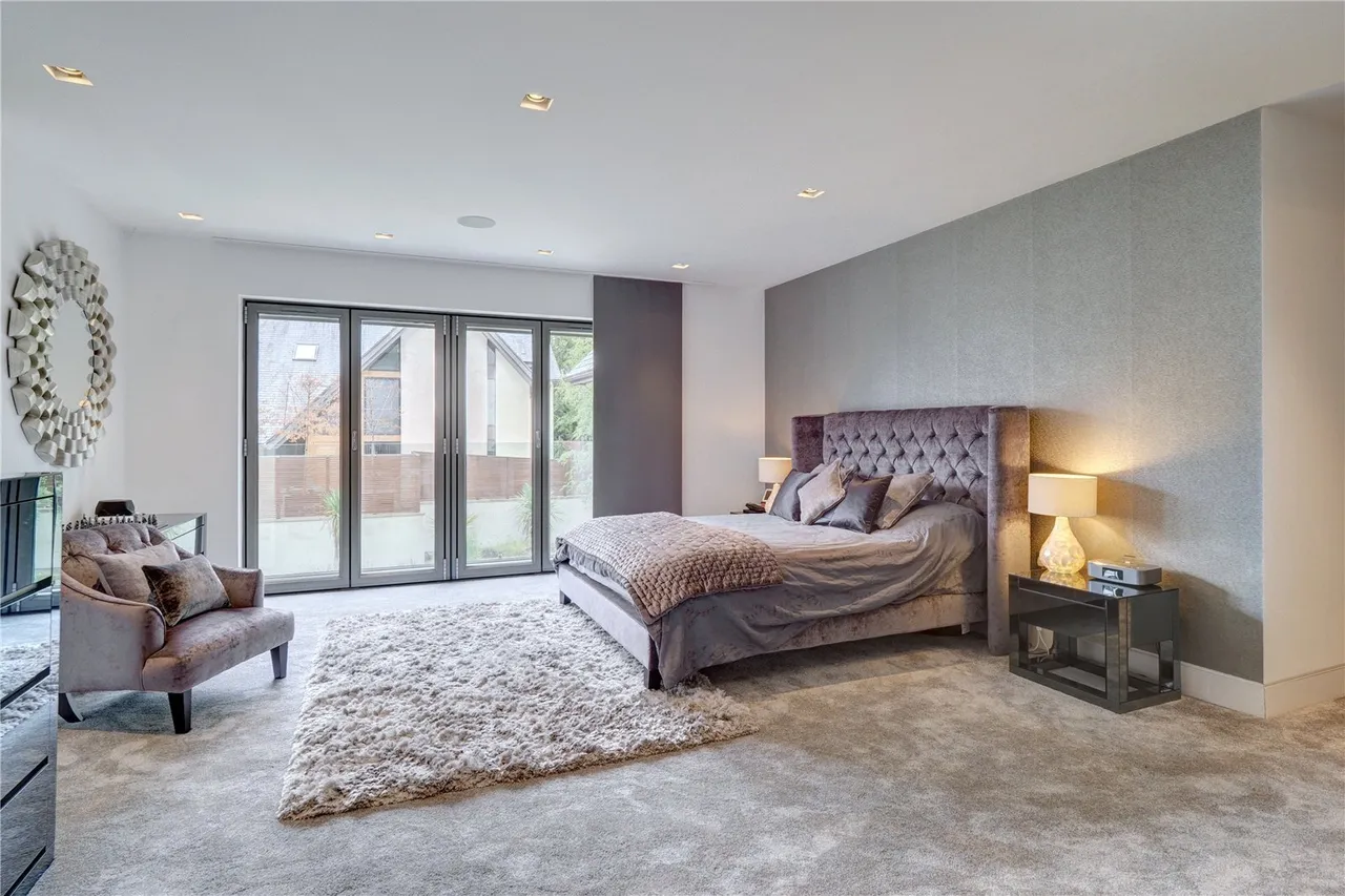 Macclesfield Road, Prestbury, SK10, photo 18