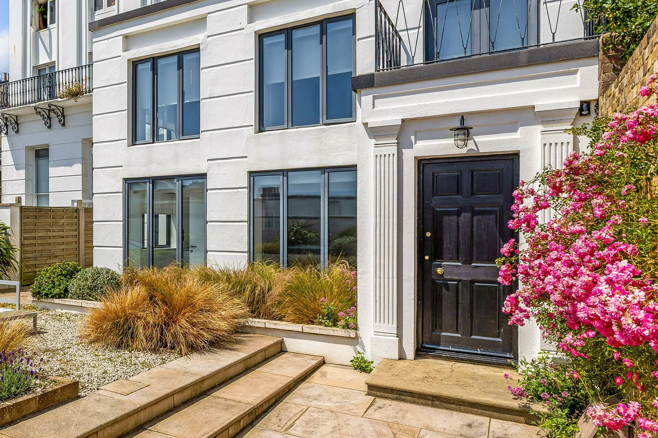 3 bed house for sale — Sussex Square, Brighton, BN2