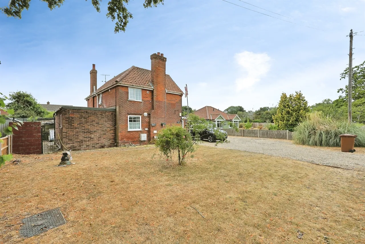 Chapel Street, Shipdham, Thetford, photo 2