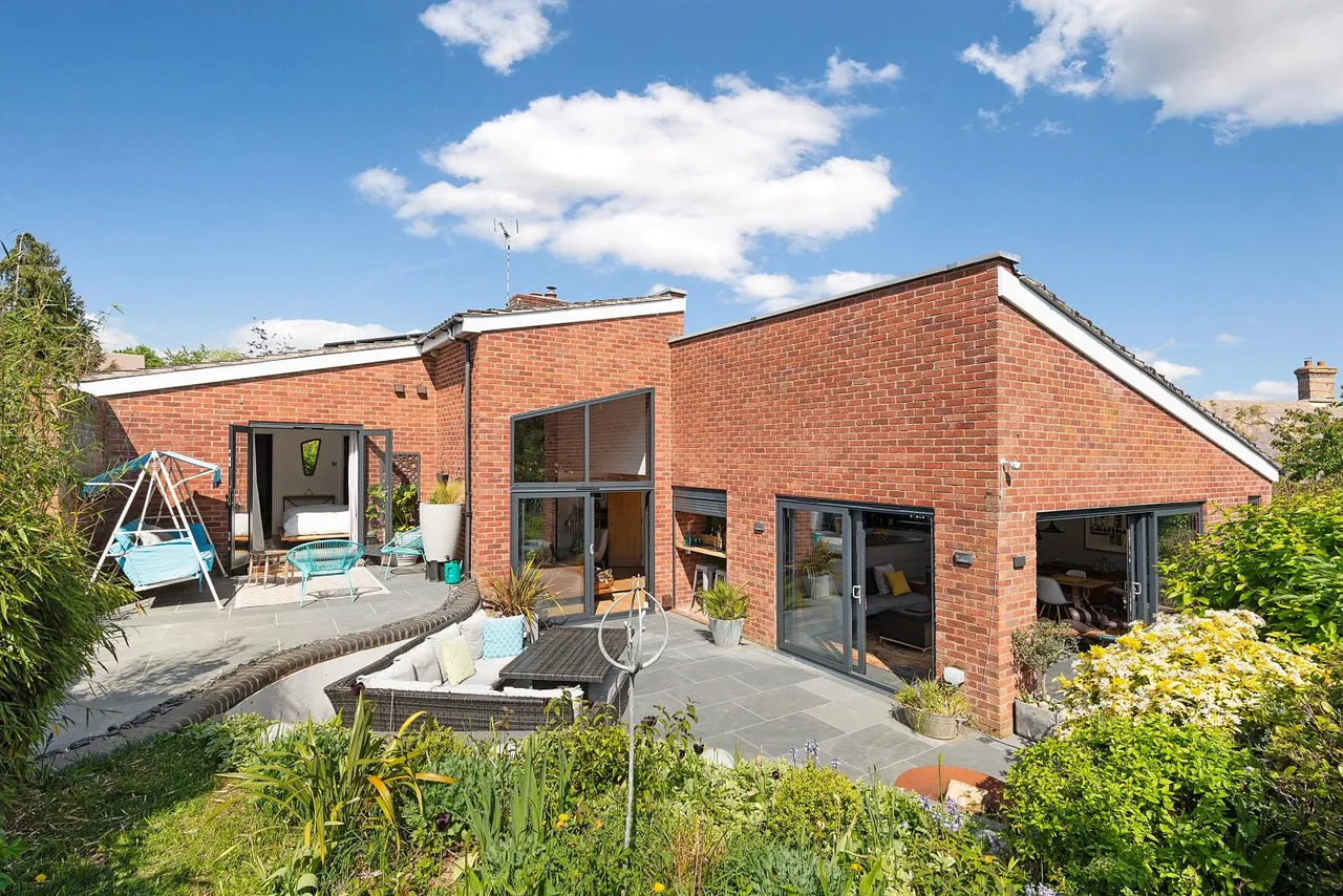 Molesworth, Huntingdon, PE28, photo 2