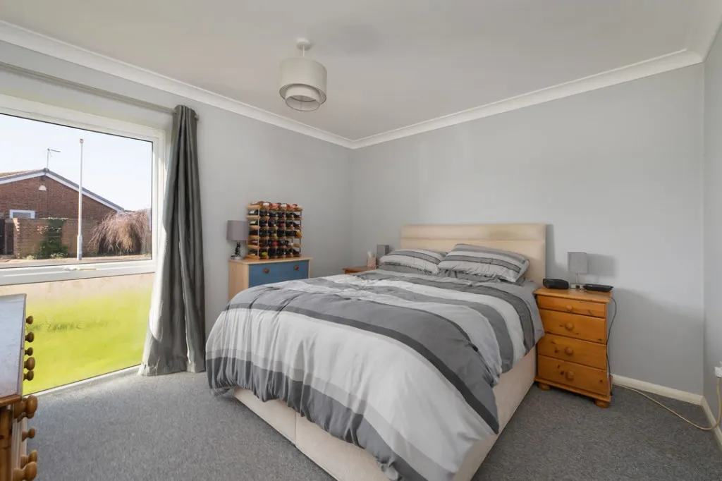 Savernake Drive, Herne Bay, photo 6