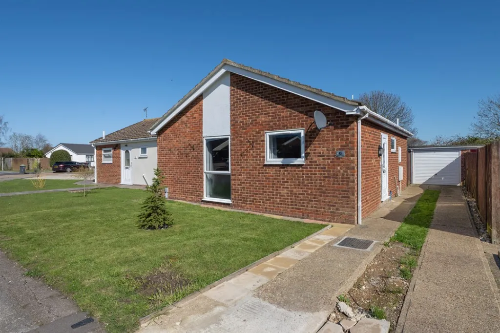 2 bed house for sale, Savernake Drive, Herne Bay