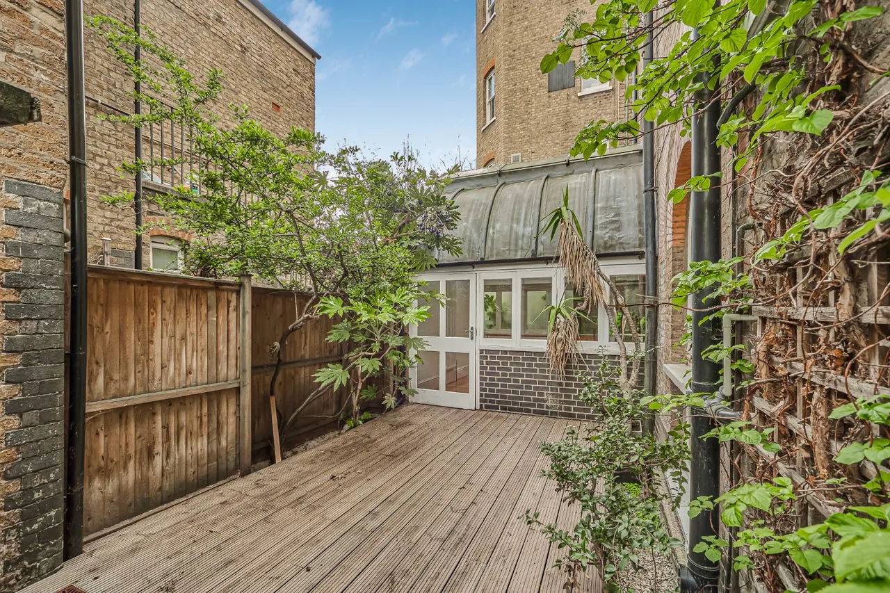 Renfrew Road, Kennington, London, SE11, photo 2