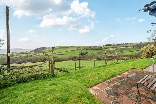 Green Acres, Clyro, HR3, photo 15