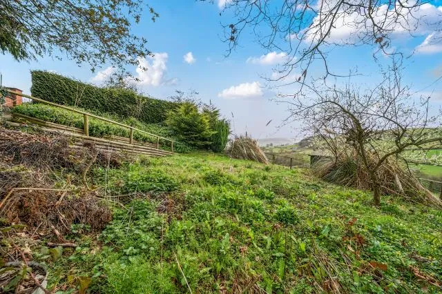 Green Acres, Clyro, HR3, photo 14
