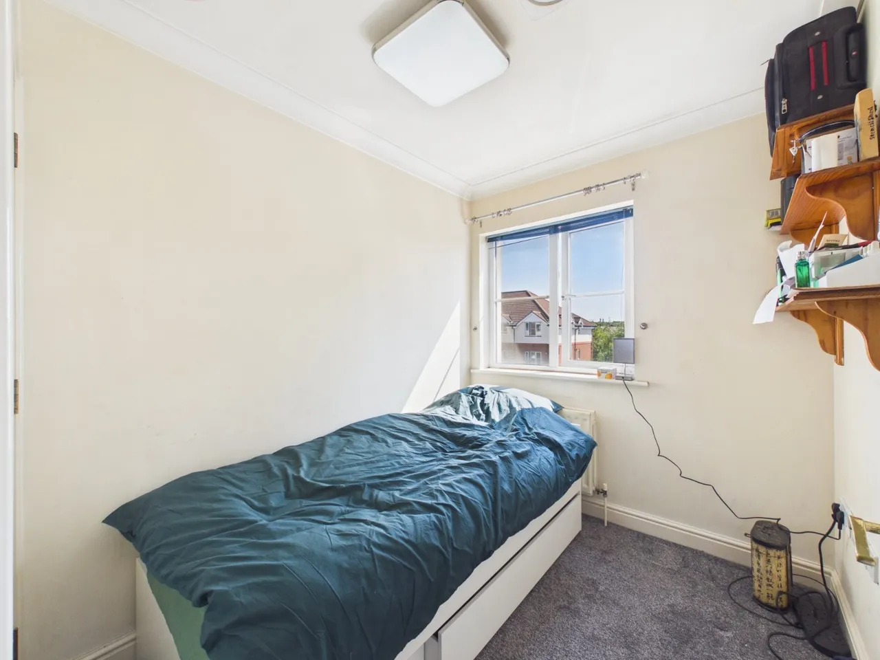 Chantry Close, Sunbury-on-Thames, TW16, photo 8