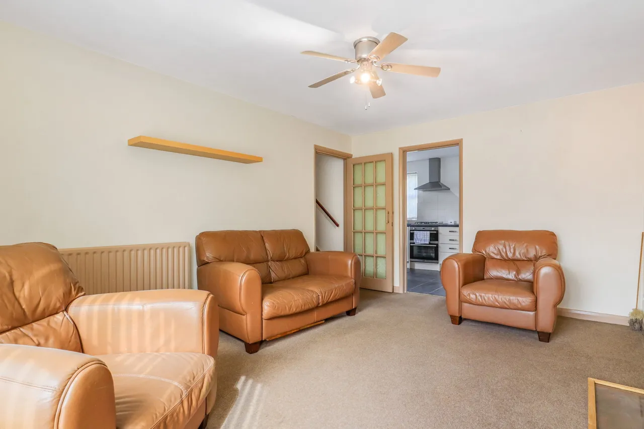 Trevelyan Crescent, Stratford-upon-Avon, CV37, photo 5