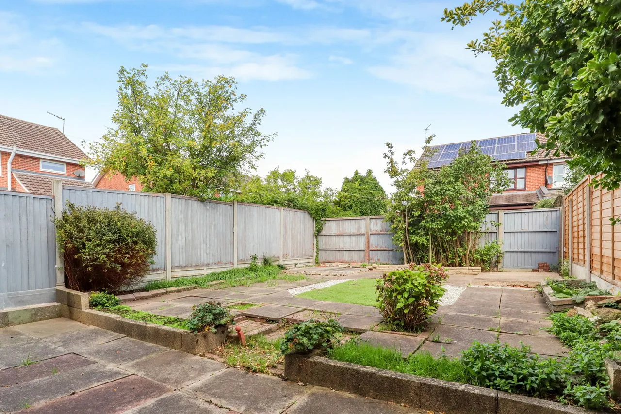 Trevelyan Crescent, Stratford-upon-Avon, CV37, photo 13