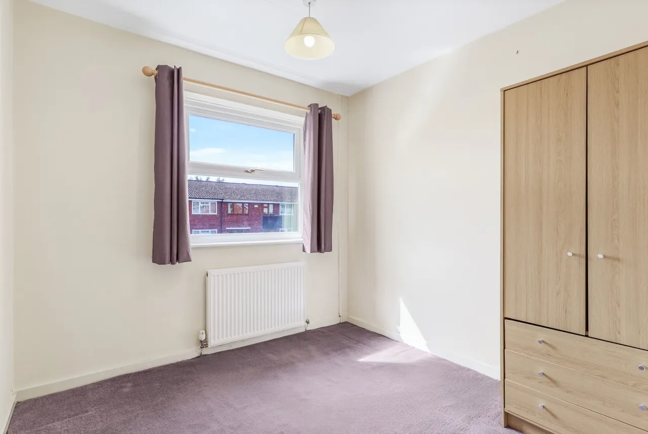 Trevelyan Crescent, Stratford-upon-Avon, CV37, photo 8