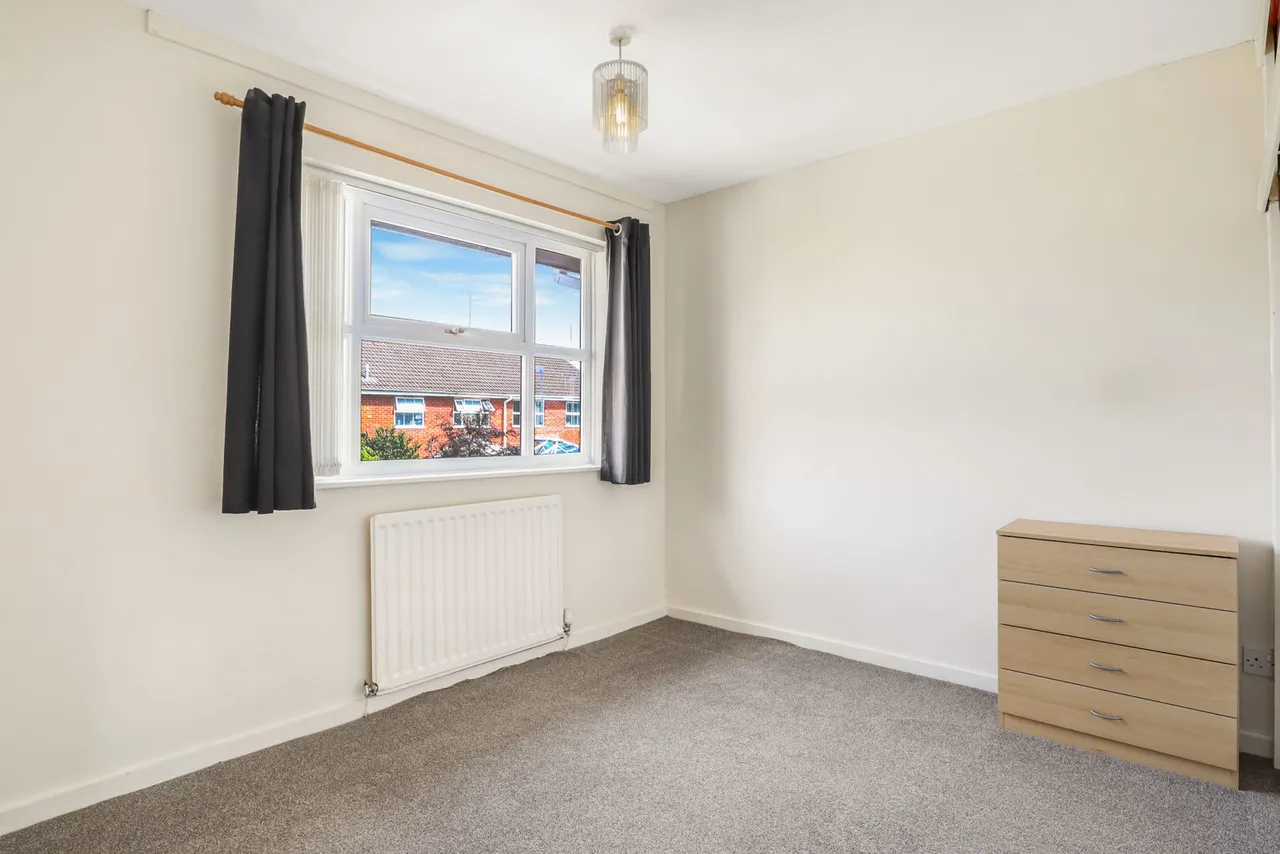 Trevelyan Crescent, Stratford-upon-Avon, CV37, photo 6