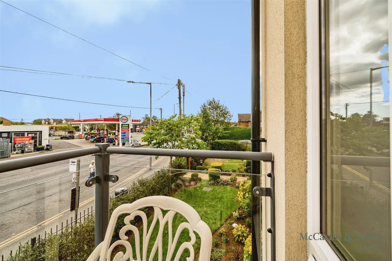Beaumont Way, Hazlemere, HP15, photo 6