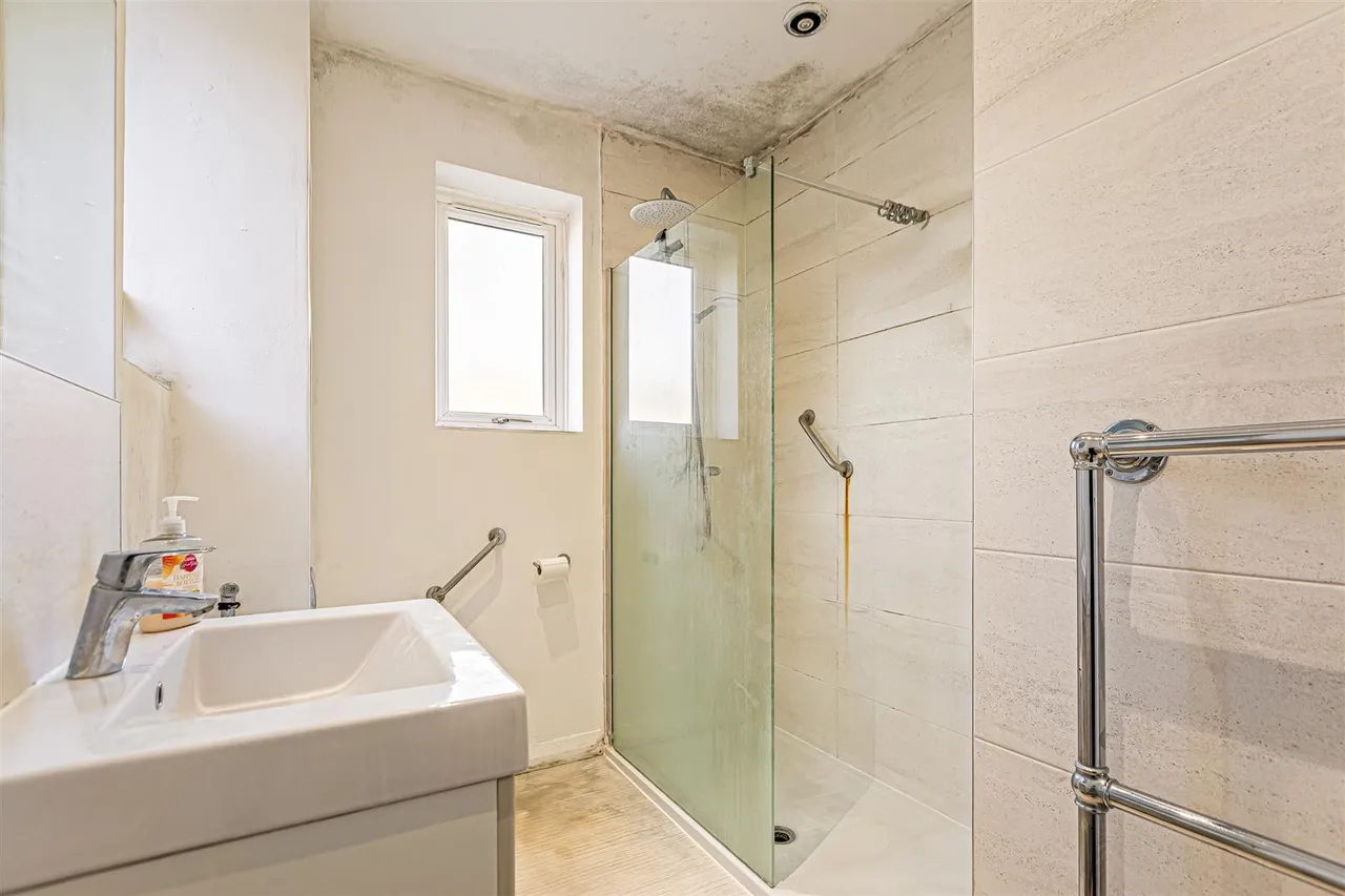 Morland Avenue, Leicester, LE2, photo 16