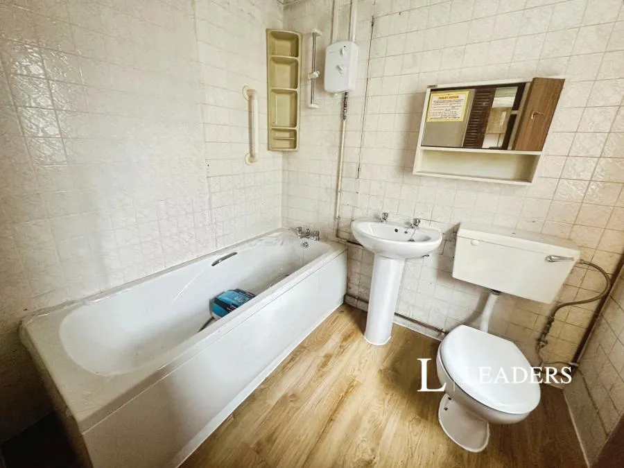 Holt Road, Southampton, SO15, photo 6