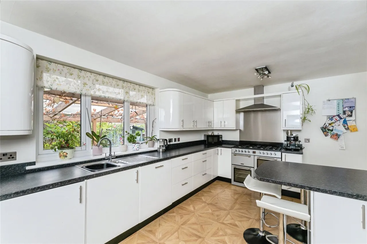 Daulwyn Road, Buckley, CH7, photo 5