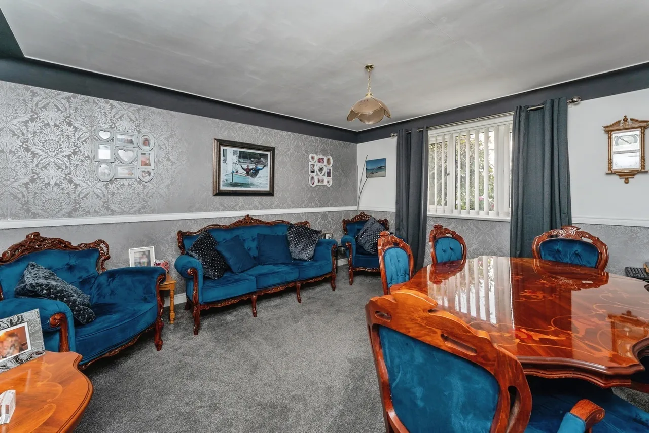 Daulwyn Road, Buckley, CH7, photo 9