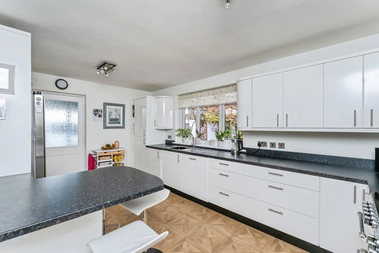 Daulwyn Road, Buckley, CH7, photo 7