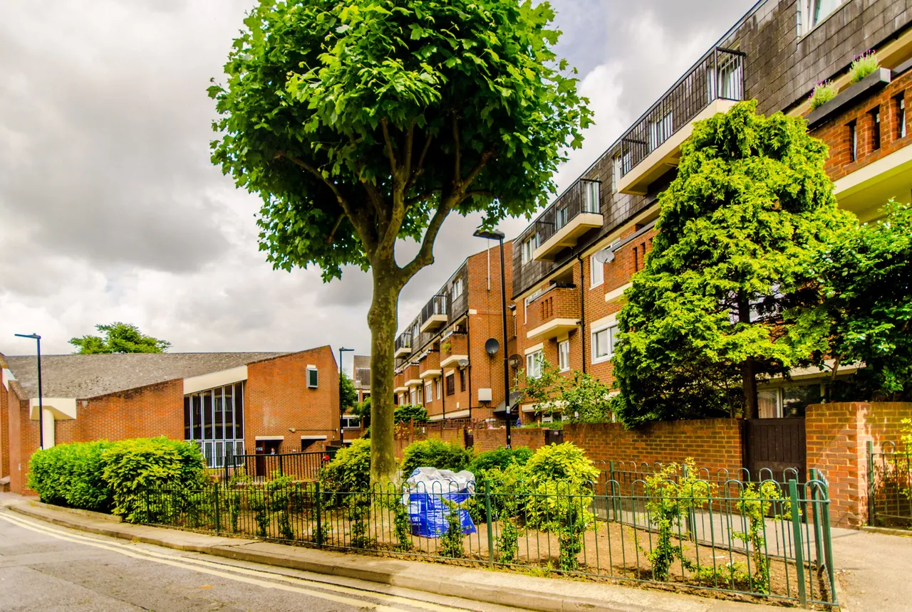 1 bed flat for sale — 213 Wynford Road, London