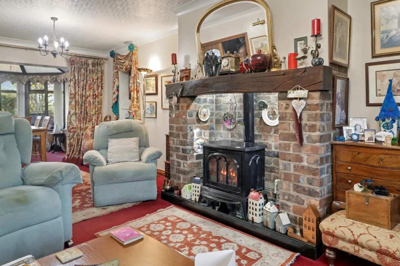 Chatterley Drive, Stoke-On-Trent, ST7, photo 2