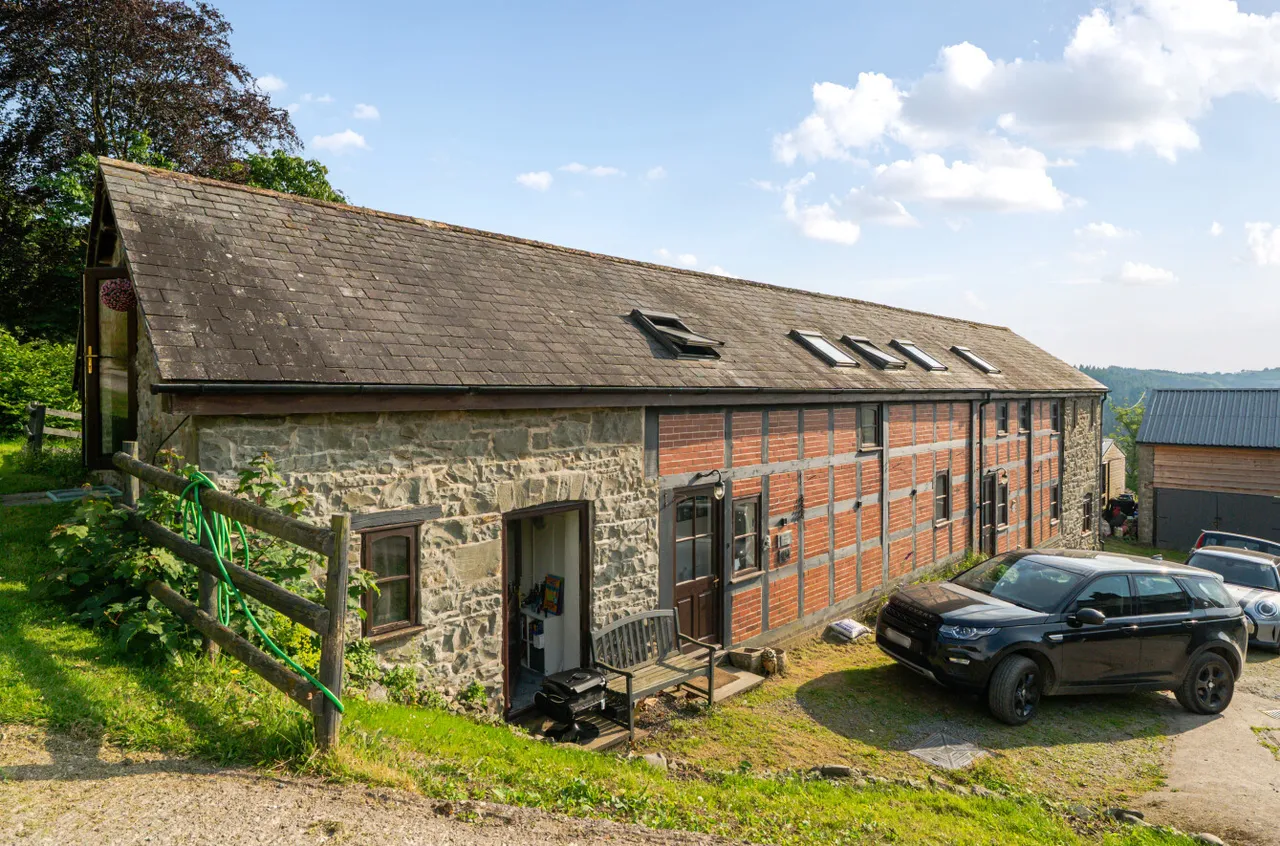 Llanfyllin, Powys, photo 3