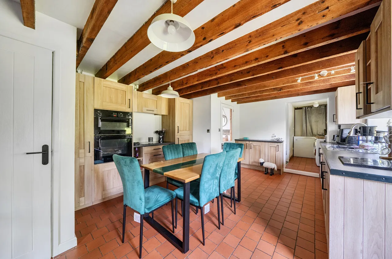 Llanfyllin, Powys, photo 29