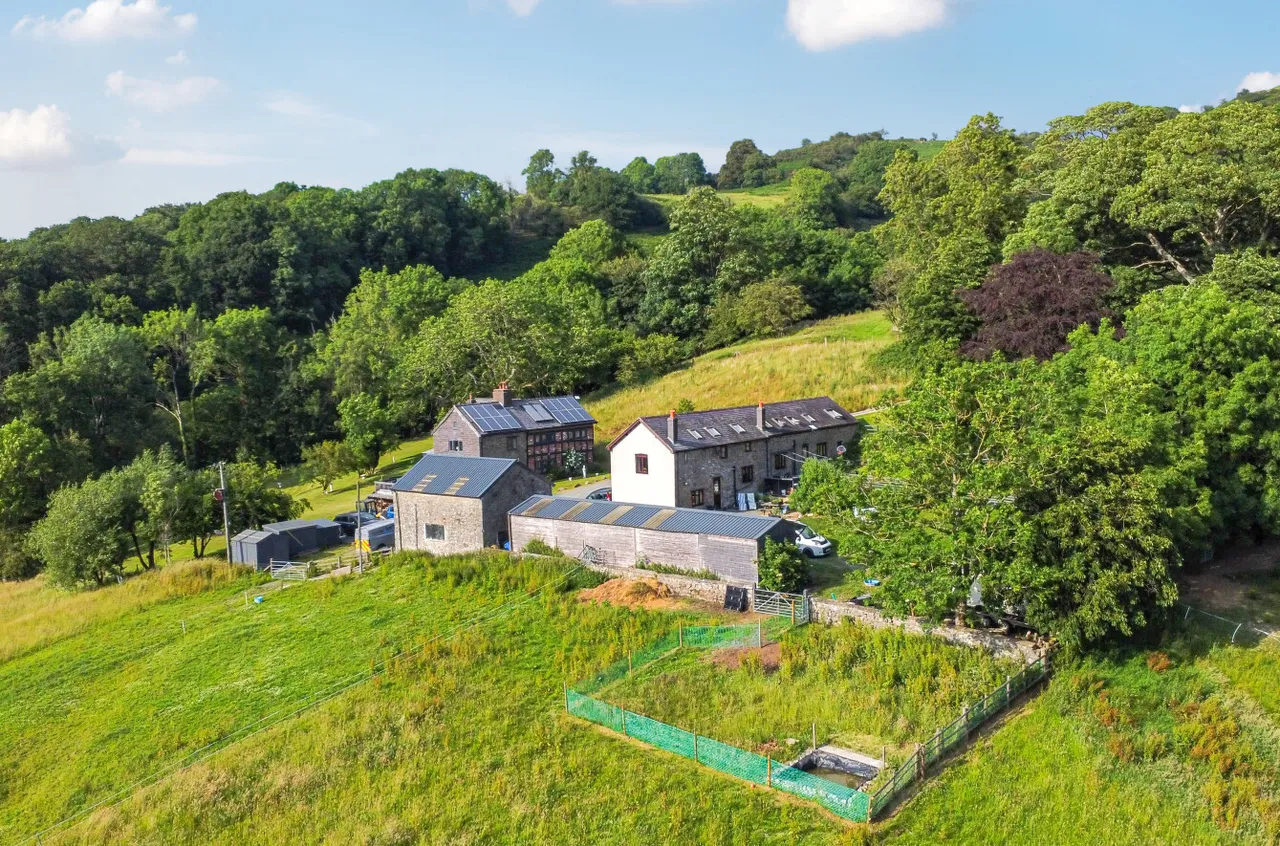 Llanfyllin, Powys, photo 54