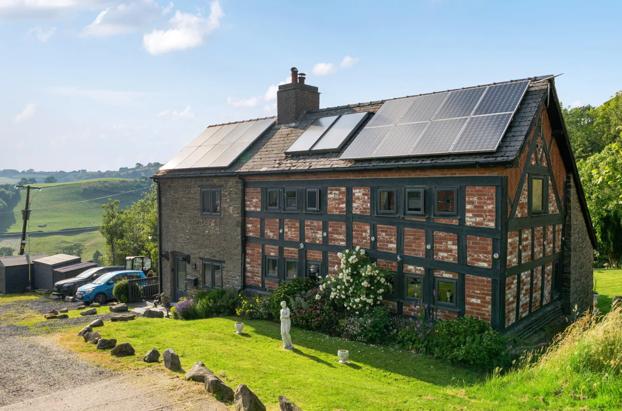 Llanfyllin, Powys, photo 2