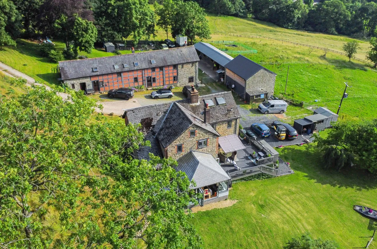 Llanfyllin, Powys, photo 46